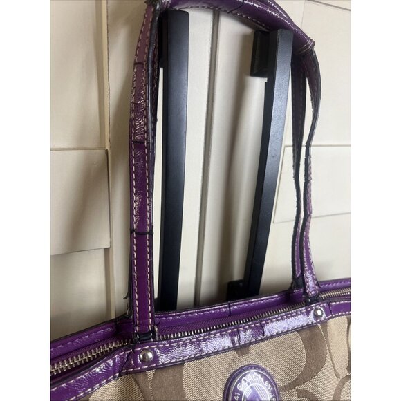 Project Bag-Coach Signature Stripe Tote Plum And Tan Bag #19046 - Picture 2 of 16